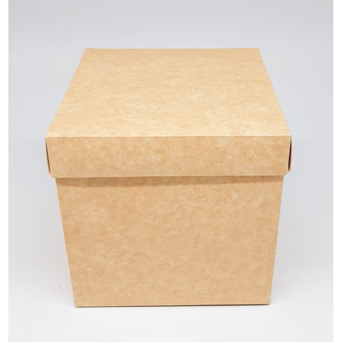 Caja Cubo en Kraft Pequeña